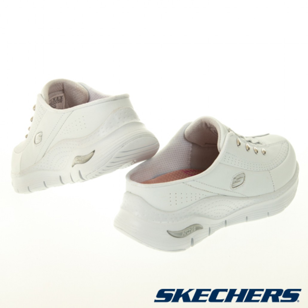 skechers_20210510173714_612716.jpg