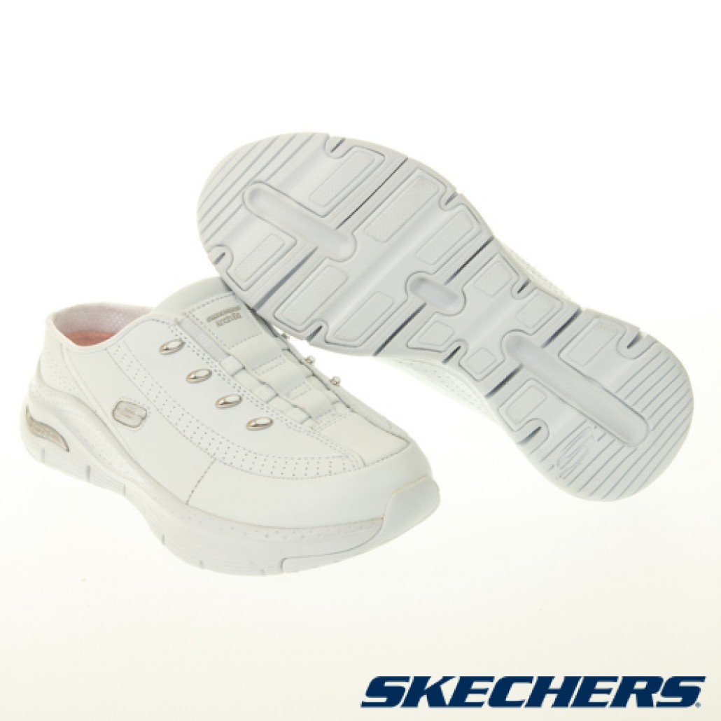 skechers_20210510173714_868080.jpg
