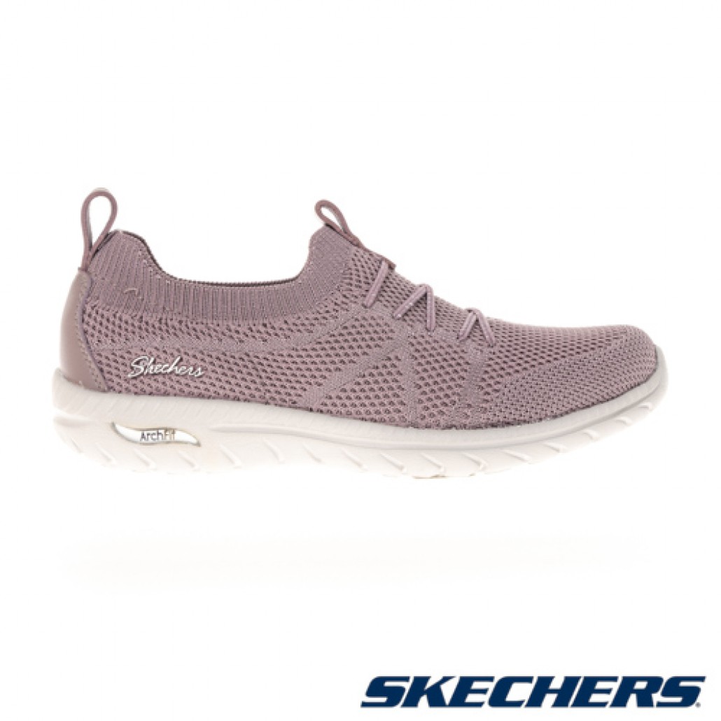 skechers_20220915180825_232839.jpg
