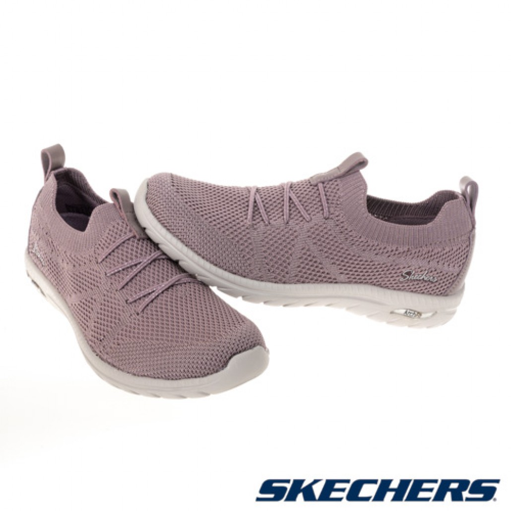 skechers_20220915180825_673539.jpg