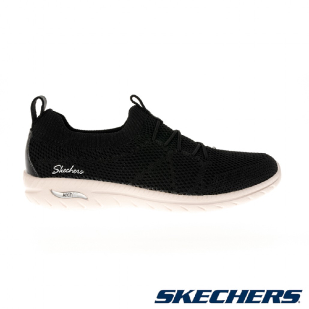 skechers_20220915180826_783695.jpg