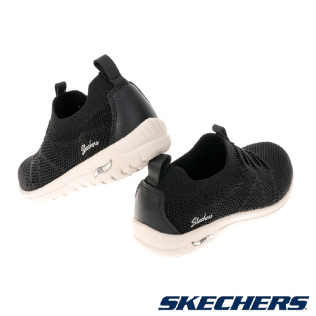 skechers_20220915180828_814823.jpg