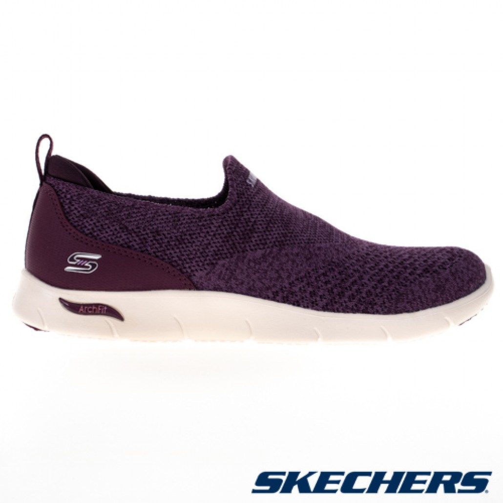 skechers_20221018184541_608118.jpg