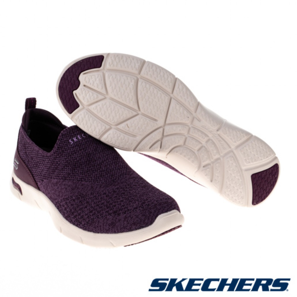 skechers_20221018184542_453043.jpg