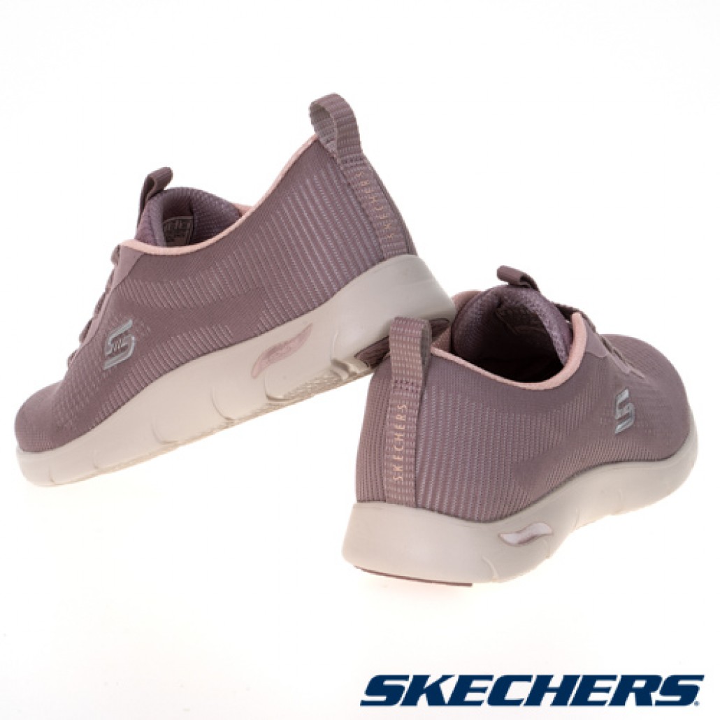 skechers_20221204183421_879574.jpg