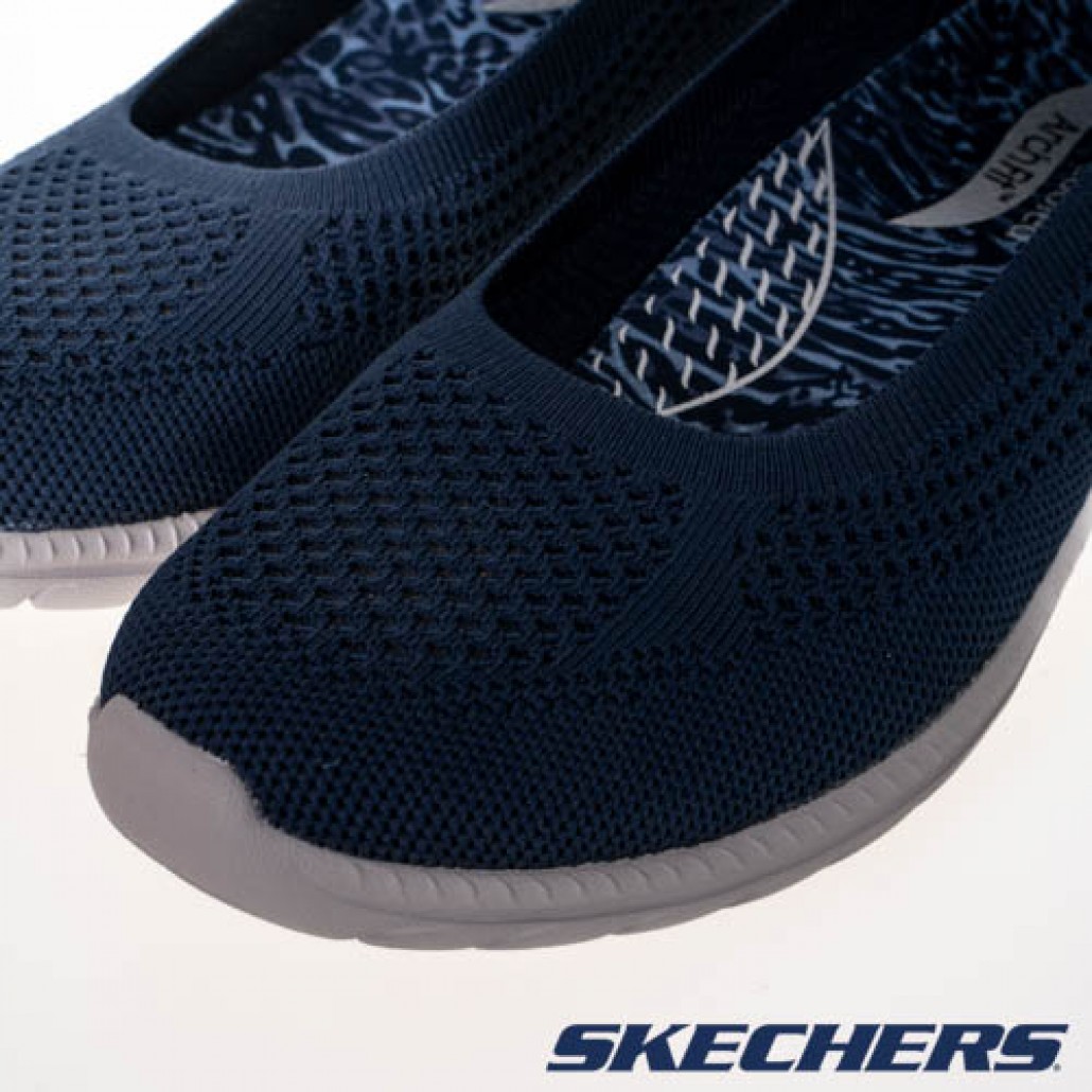 skechers_20221204212129_178661.jpg