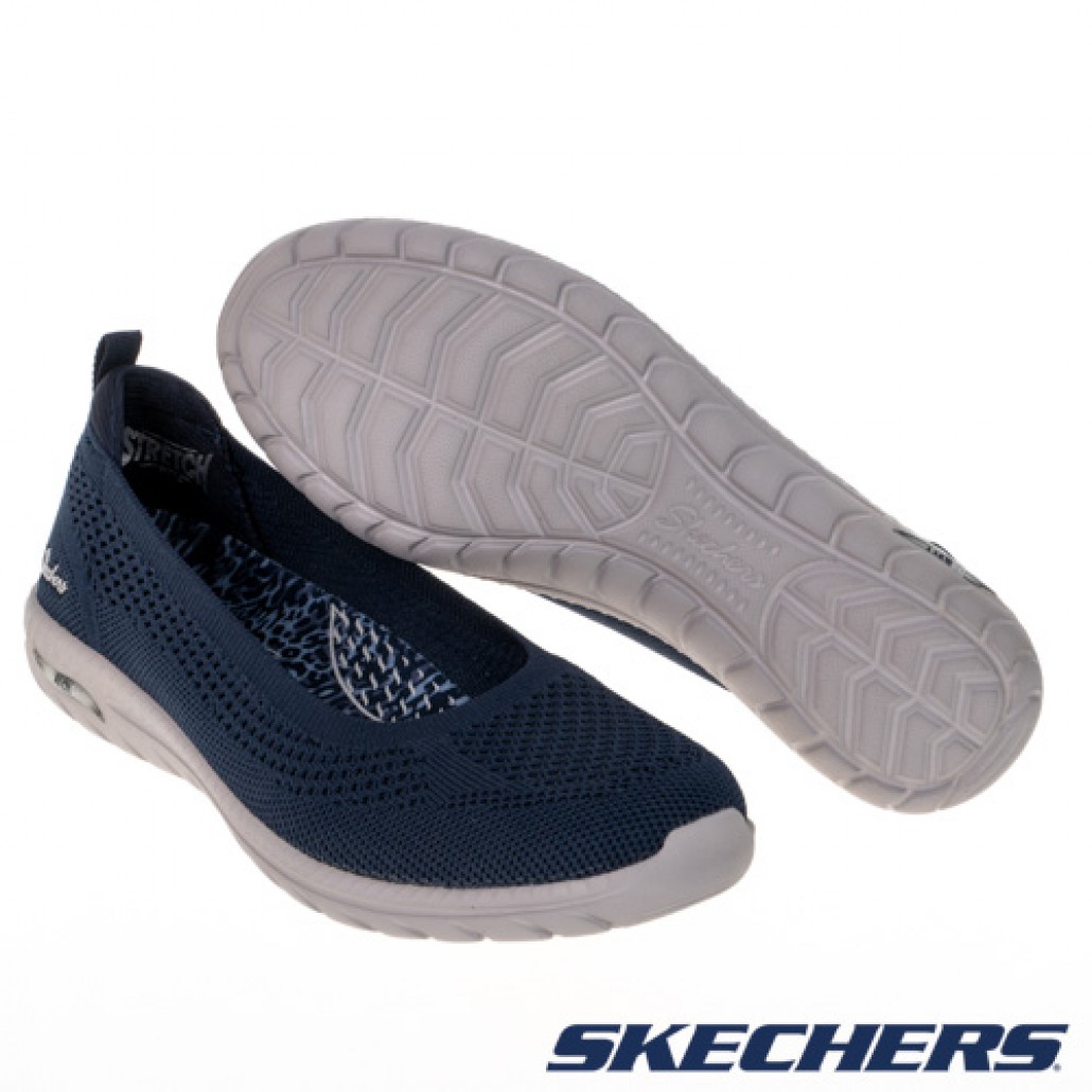 skechers_20221204212129_531253.jpg