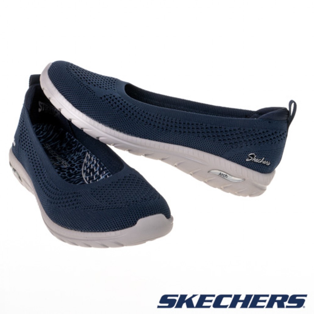 skechers_20221204212129_572036.jpg