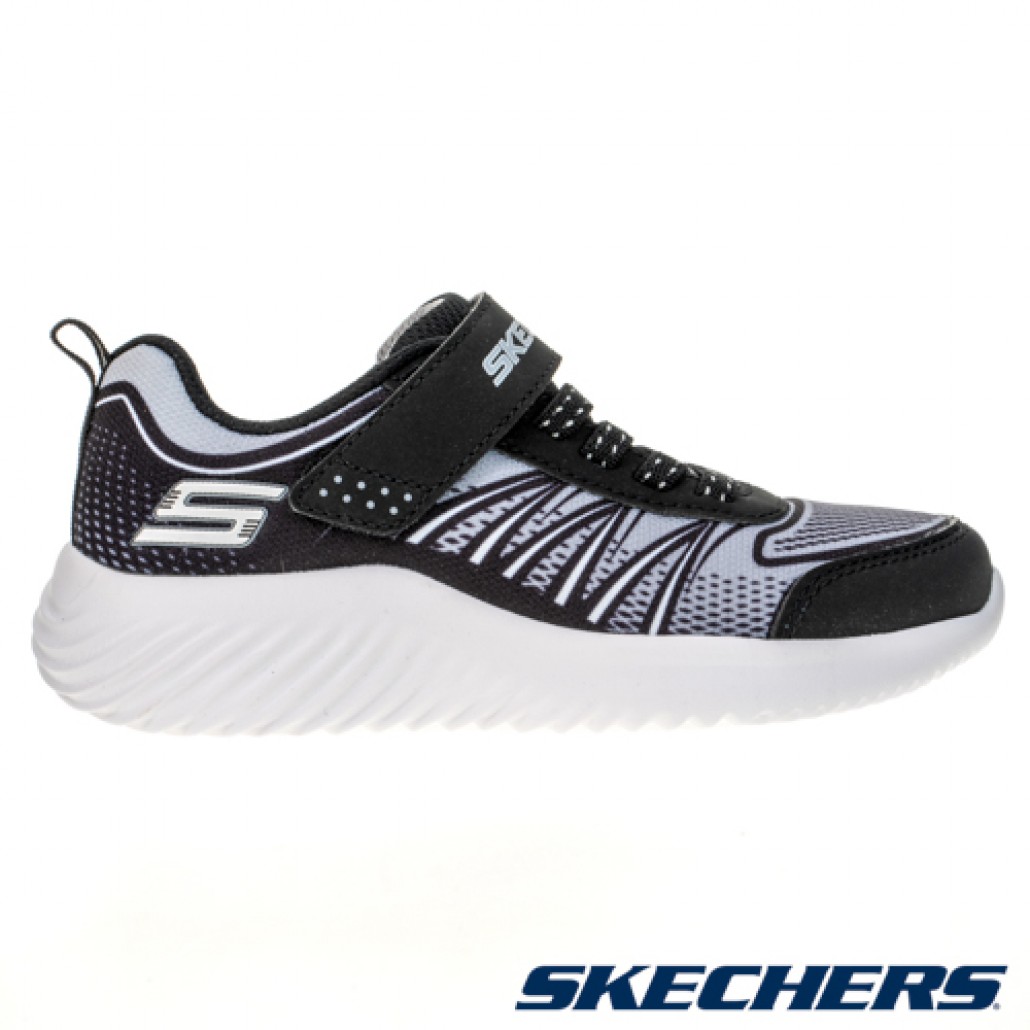 skechers_20230407232928_462953.jpg