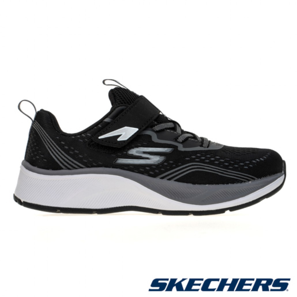 skechers_20230407232930_812460.jpg