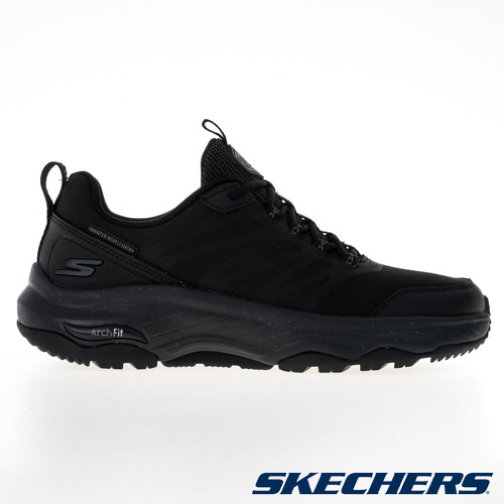 skechers_20230420165105_928781.jpg