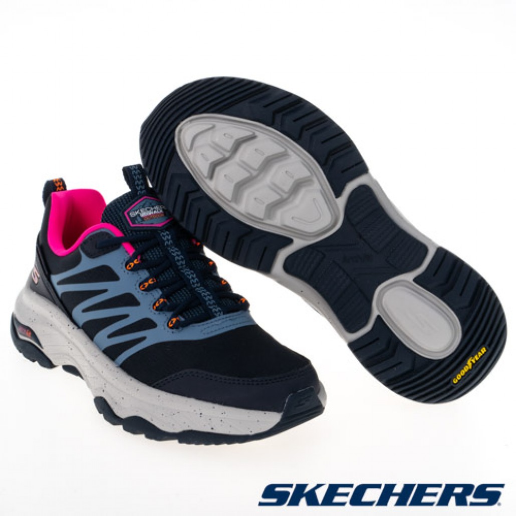 skechers_20230420165107_272091.jpg