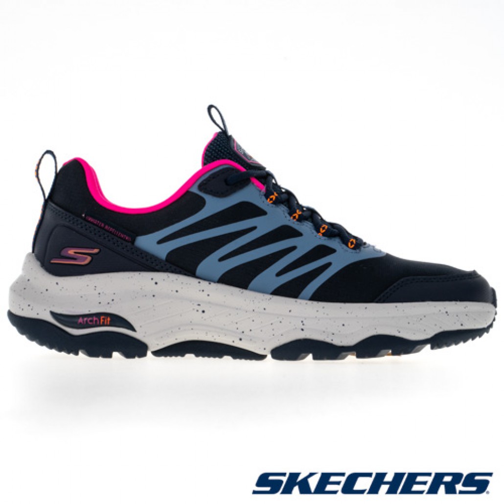 skechers_20230420165107_788478.jpg