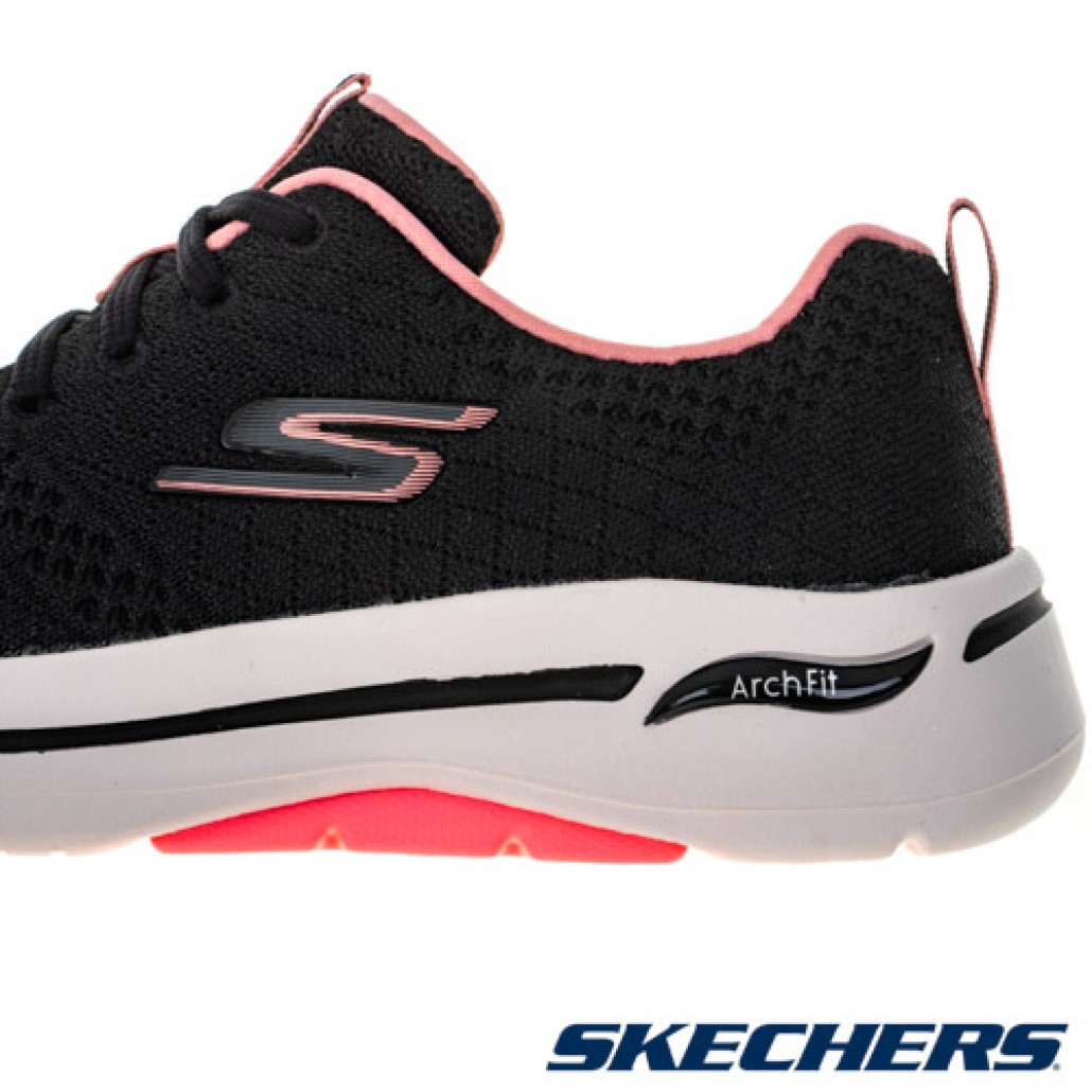 skechers_20230428105213_184123.jpg