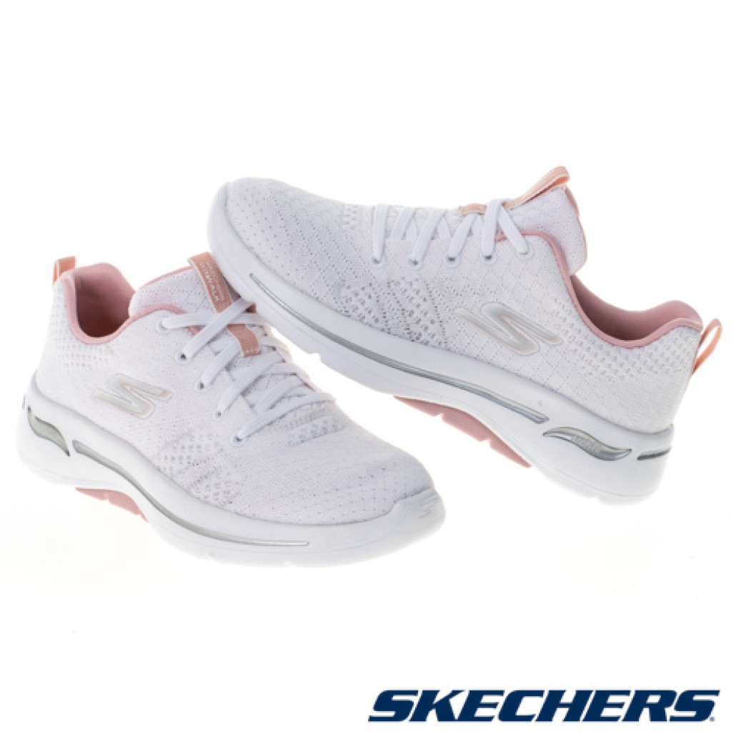 skechers_20230428105214_505973.jpg