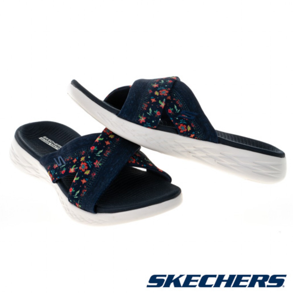 skechers_20230428105219_783651.jpg