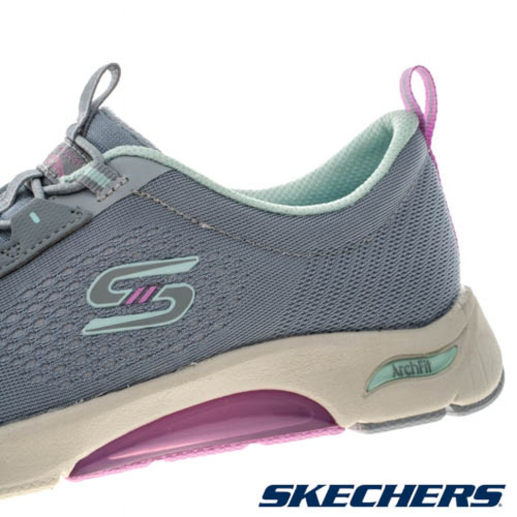 skechers_20230509103826_791056.jpg