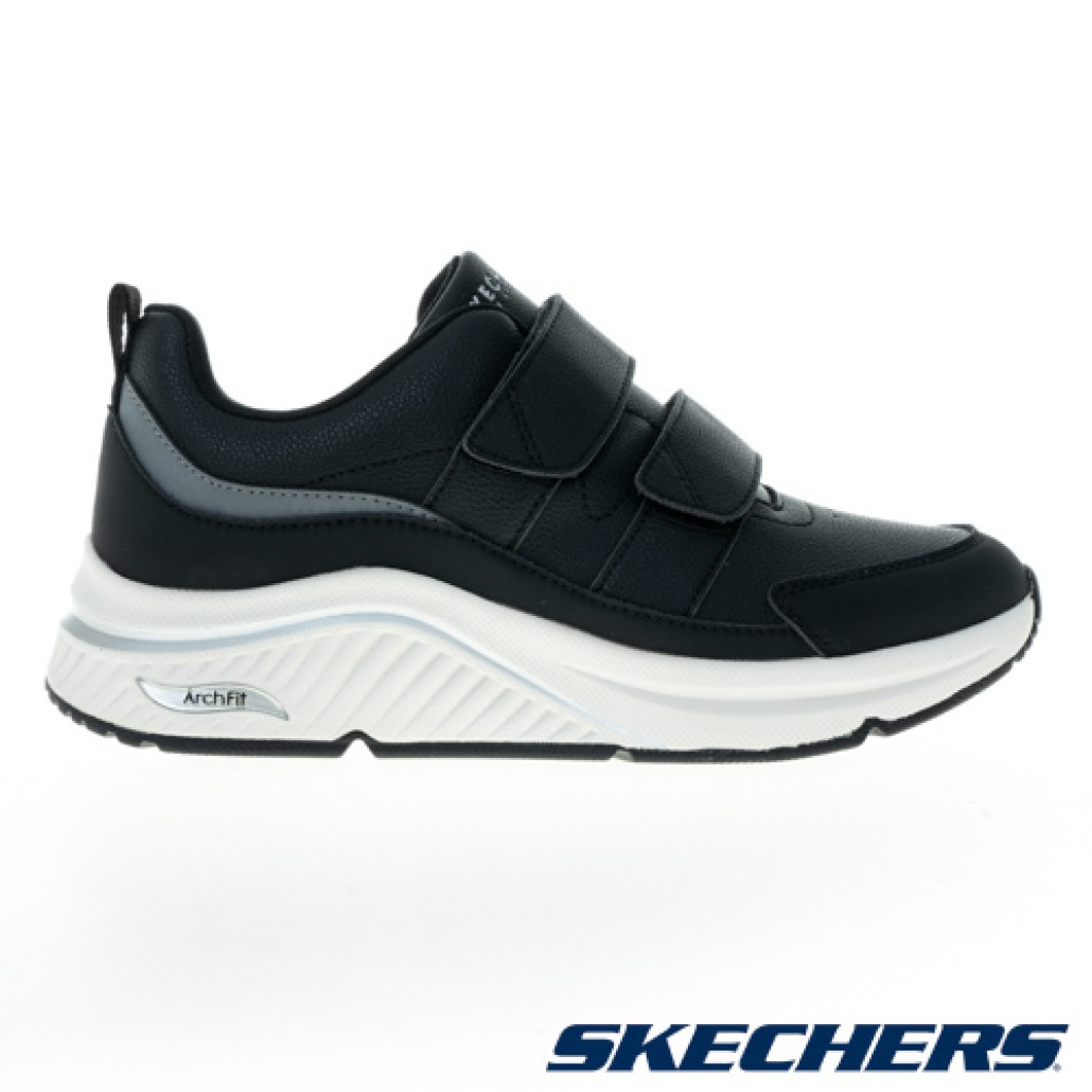 skechers_20230830162340_977896.jpg