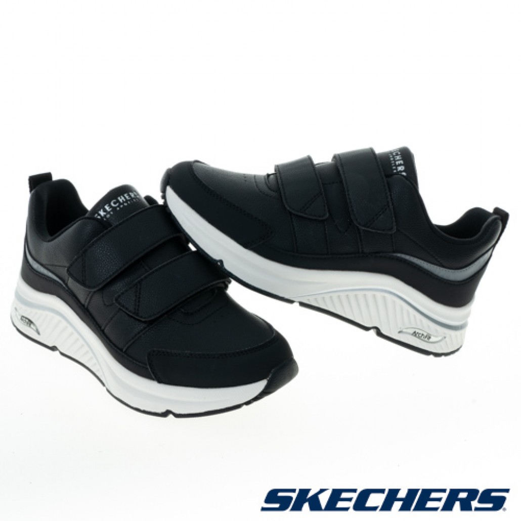 skechers_20230830162341_906772.jpg