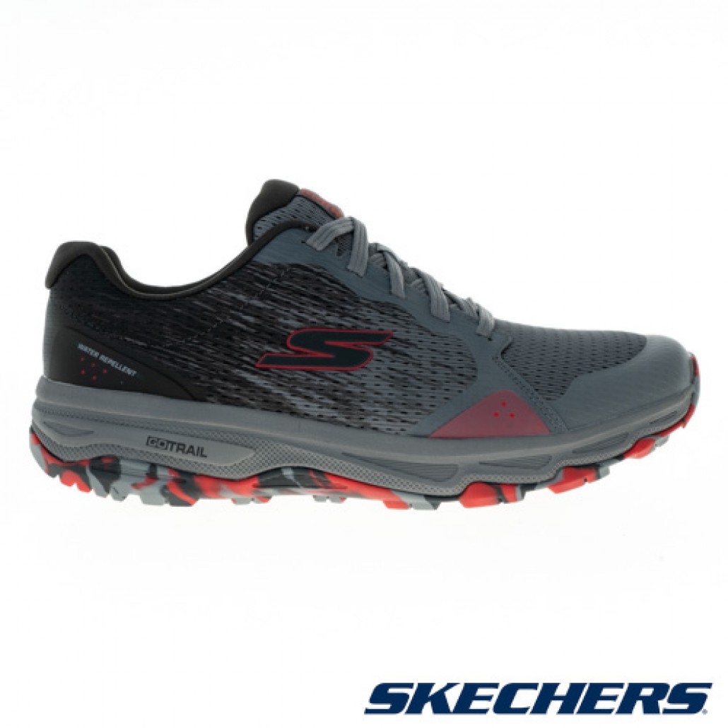 skechers_20230830162354_965641.jpg
