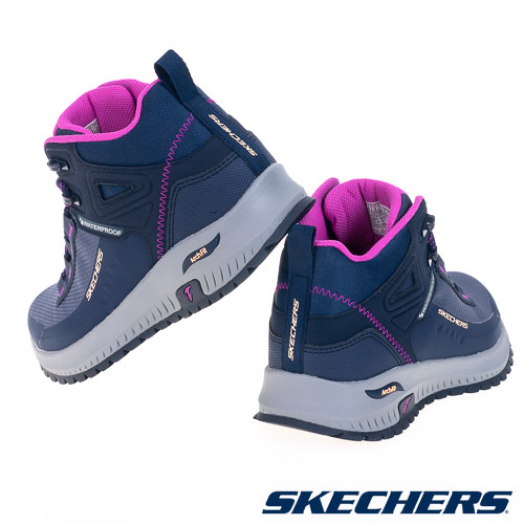 skechers_20230923163452_919935.jpg