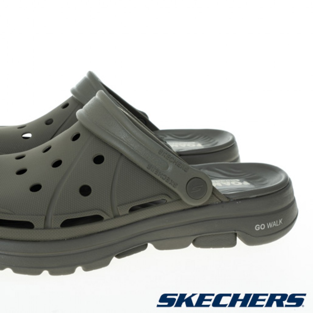 skechers_20231031172936_922488.jpg