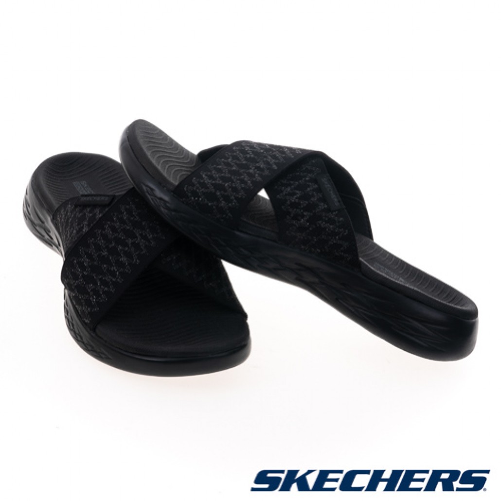skechers_20240409145157_506115.jpg
