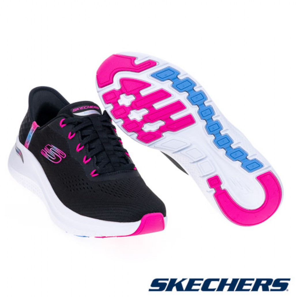 skechers_20240602195410_194896.jpg
