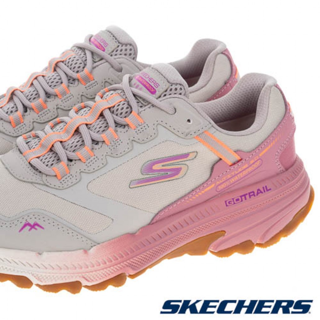 skechers_20241028173207_203056.jpg