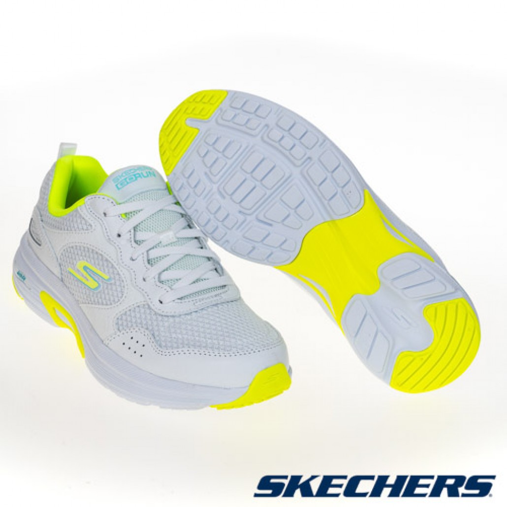 skechers_20241028173211_231309.jpg