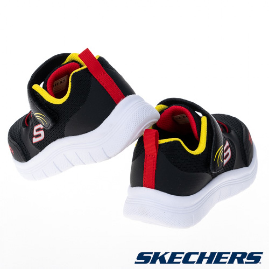 skechers_20241028173321_718482.jpg