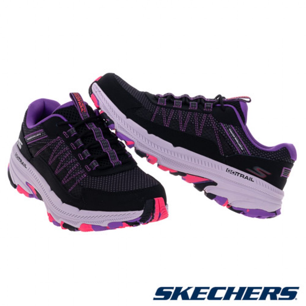 skechers_20241029184218_101302.jpg
