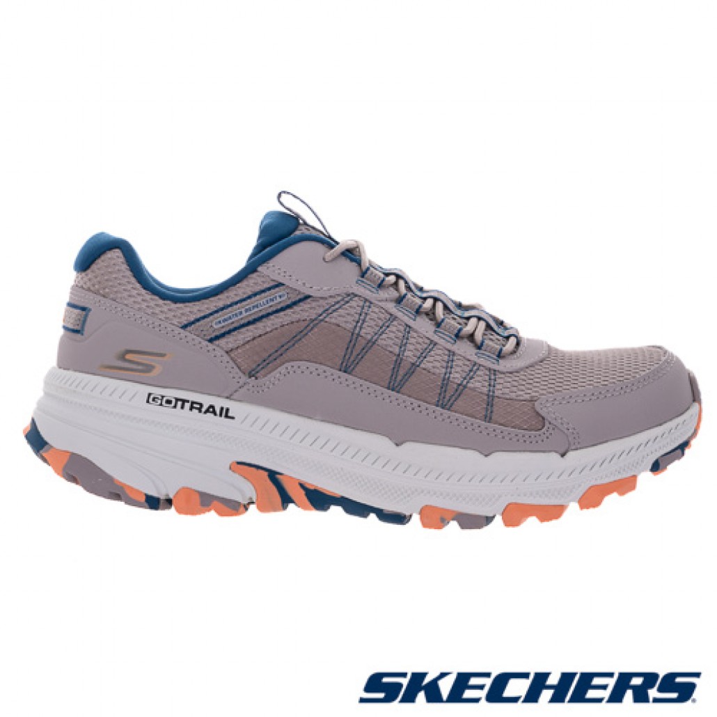 skechers_20241029184219_383652.jpg