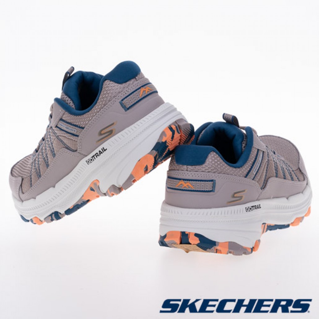 skechers_20241029184220_197200.jpg