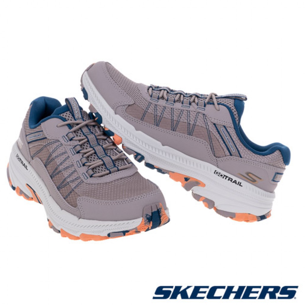 skechers_20241029184220_521783.jpg