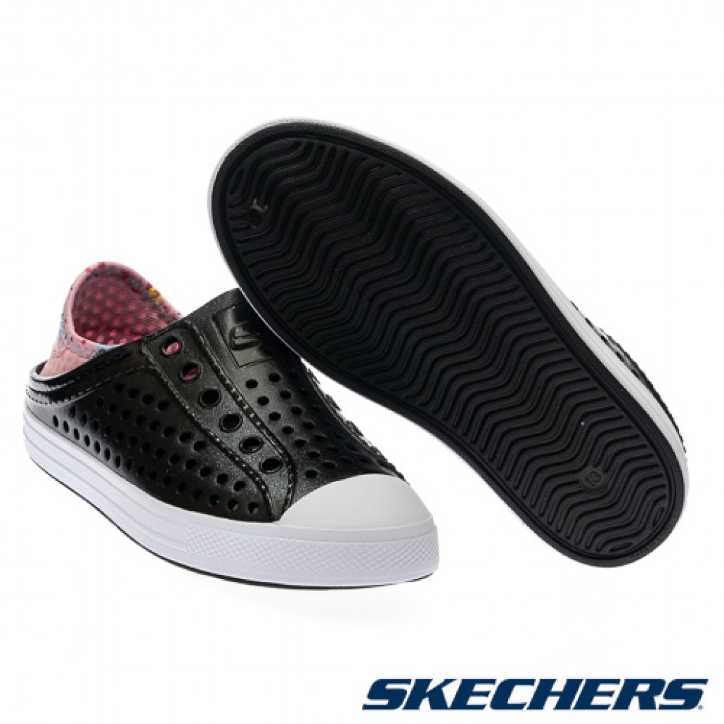skechers_20250627181717_640431.jpg