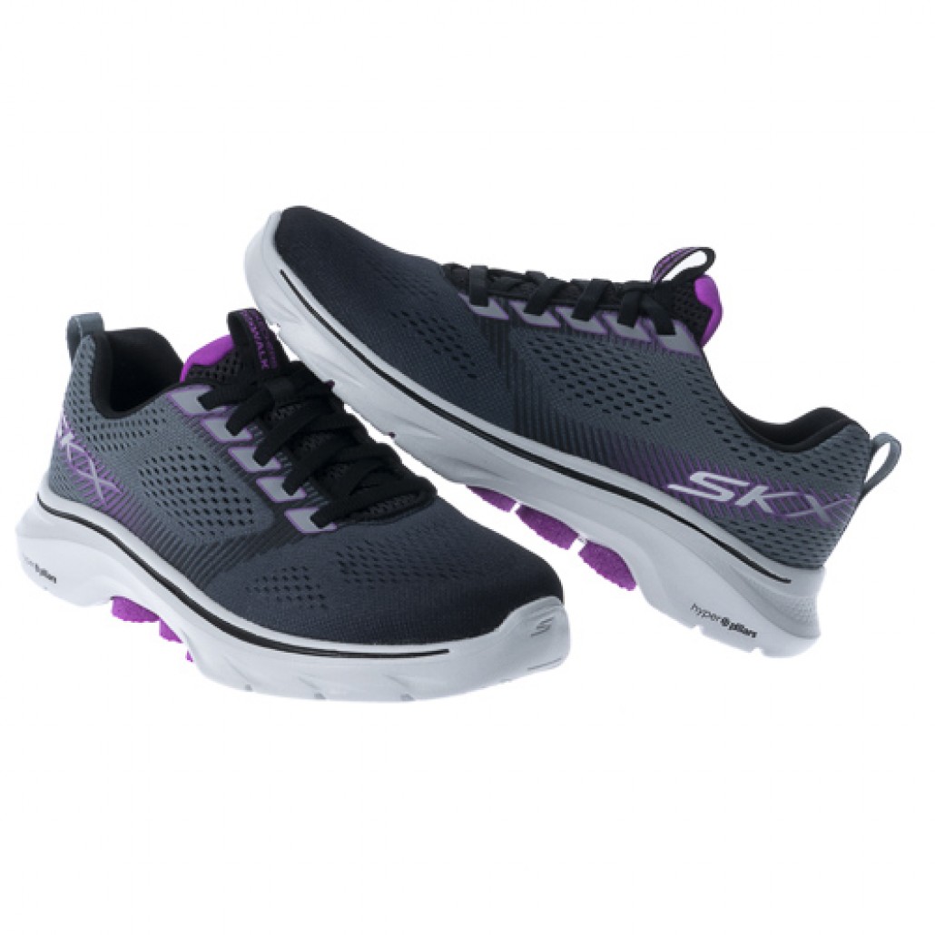 skechers_20250703175506_902563.jpg