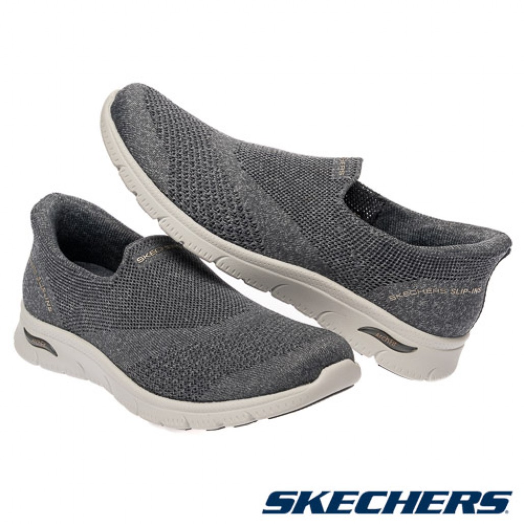 skechers_20260126175254_234156.jpg