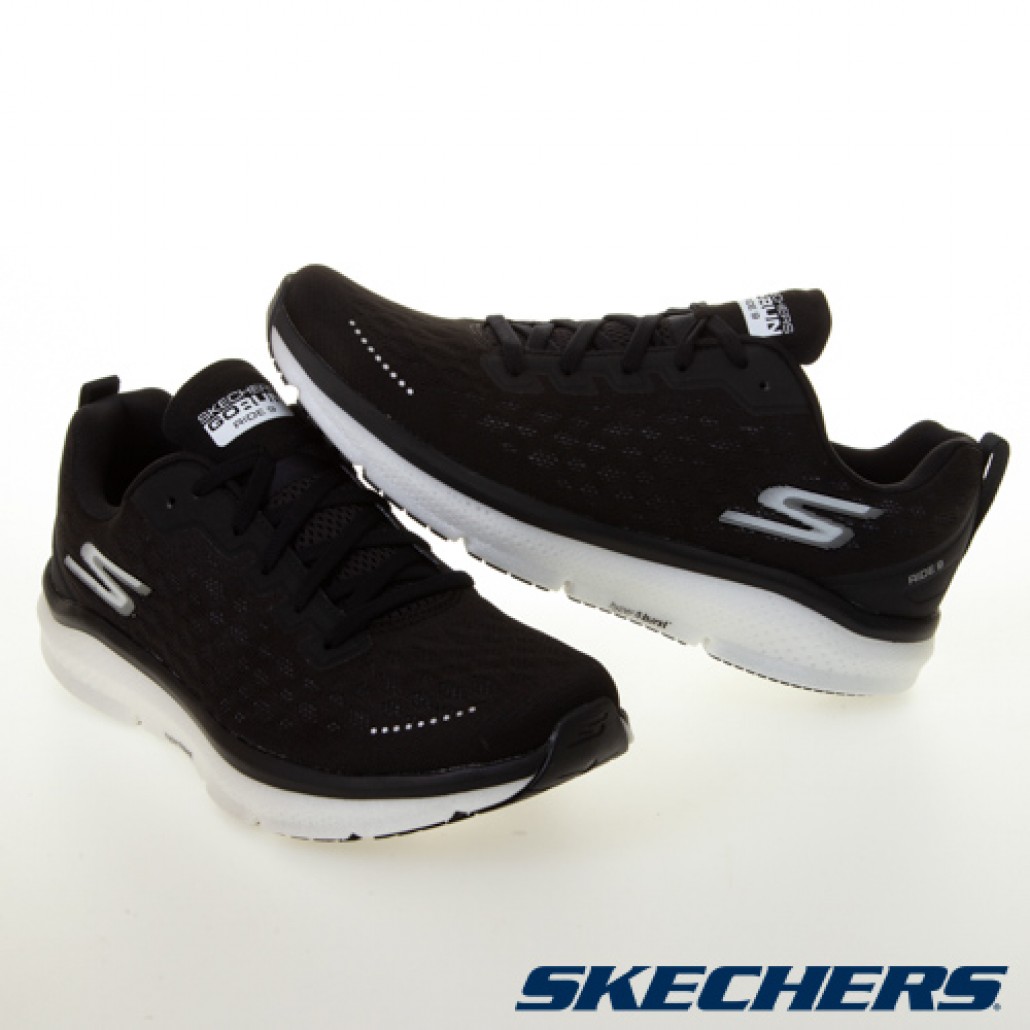skechers_20211029162132_411119.jpg