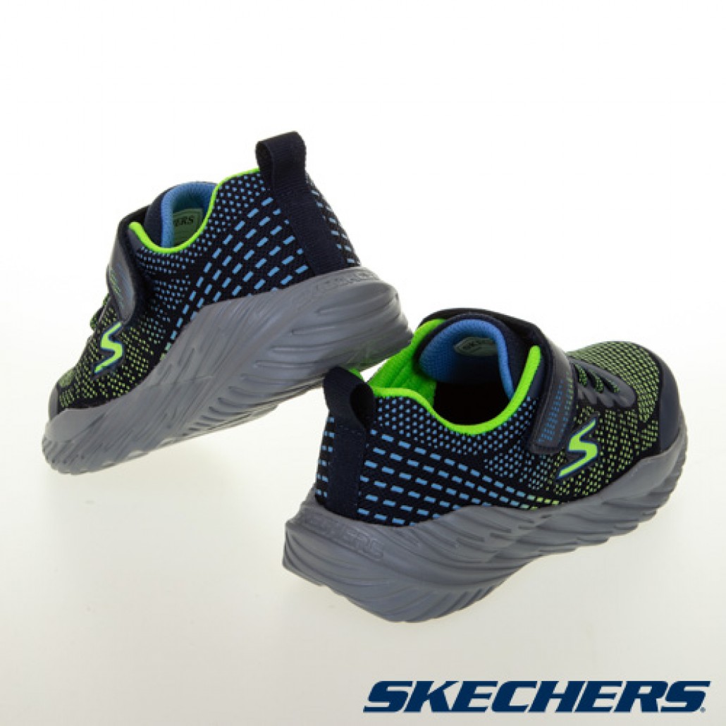 skechers_20220126190656_792759.jpg
