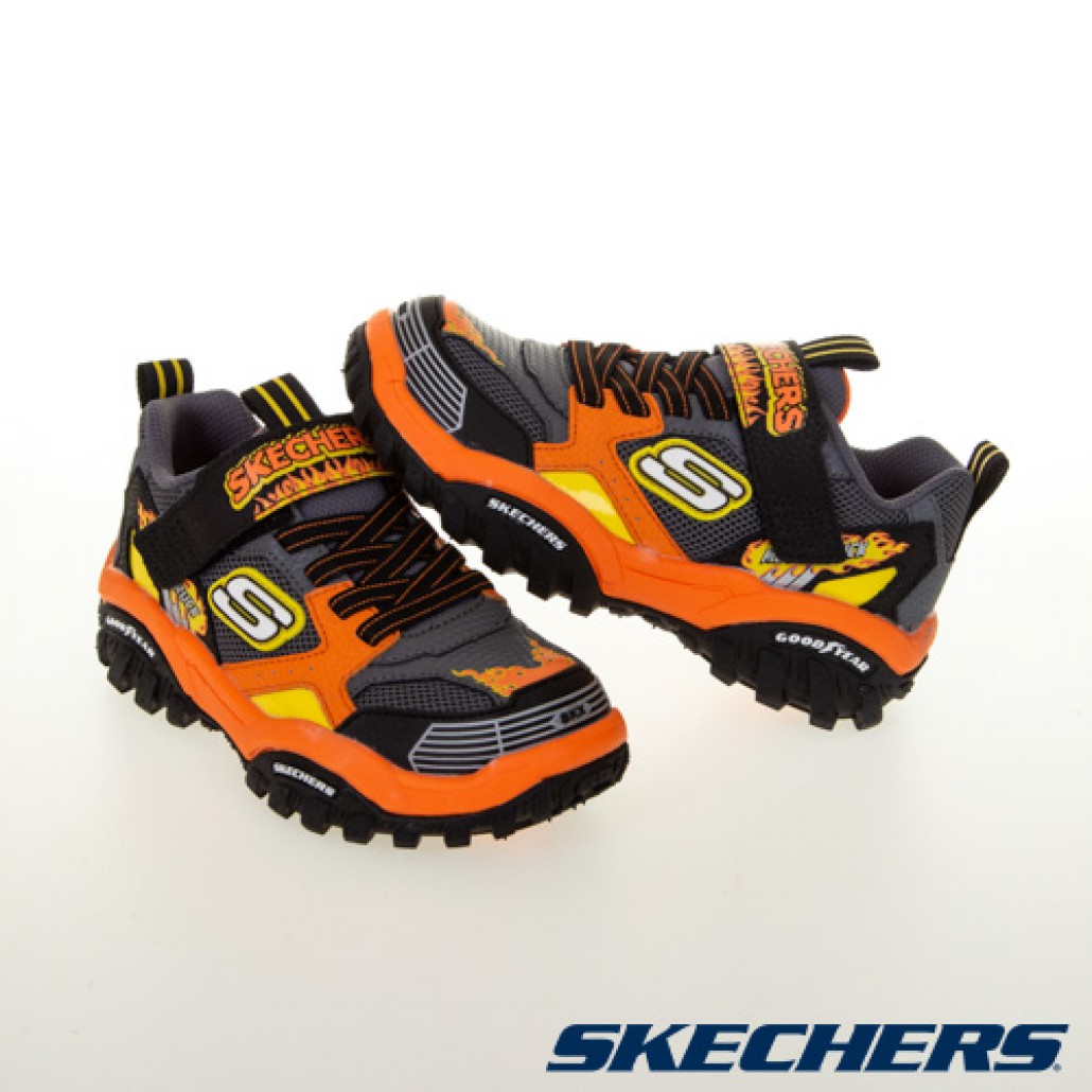 skechers_20220126190657_901778.jpg