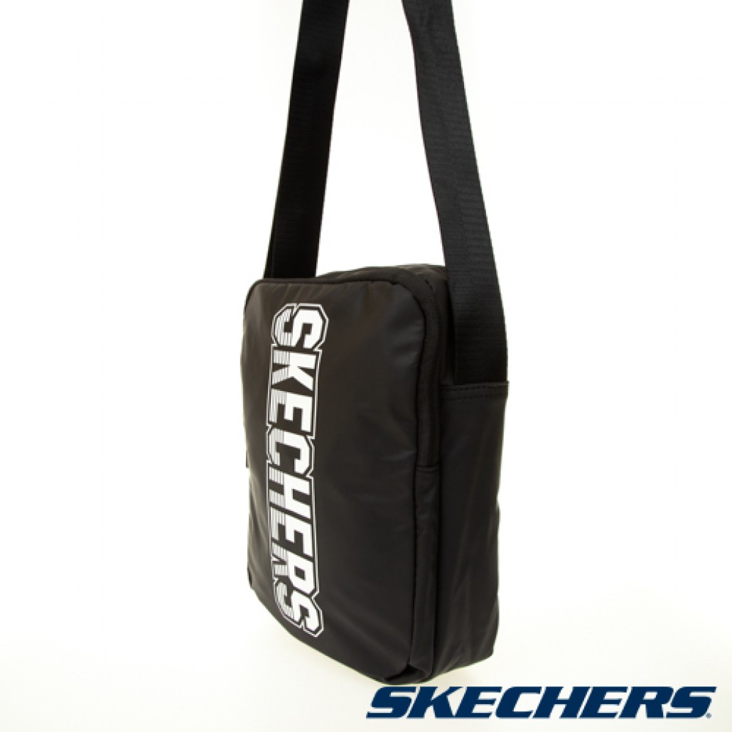 斜背包_經典黑(S106106)