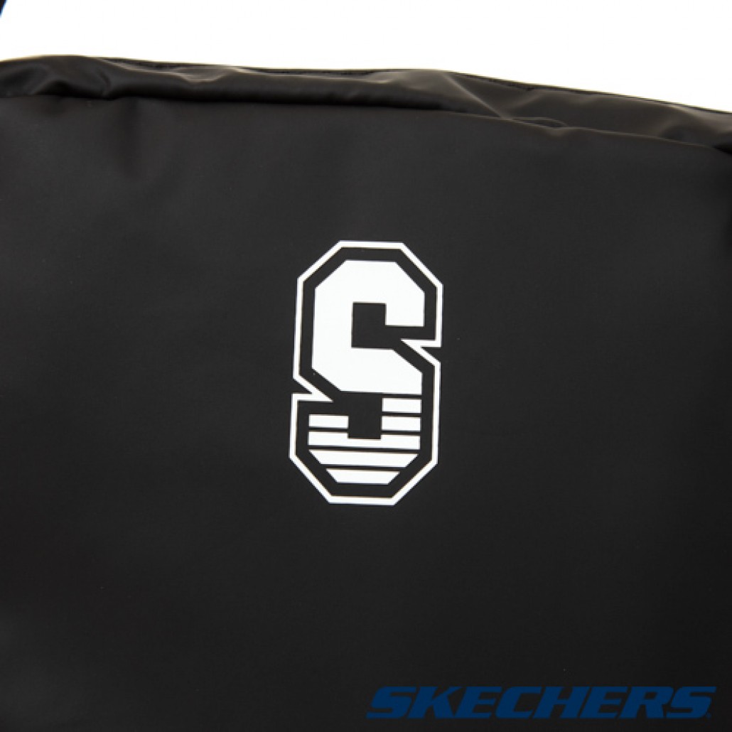 斜背包_經典黑(S106106)