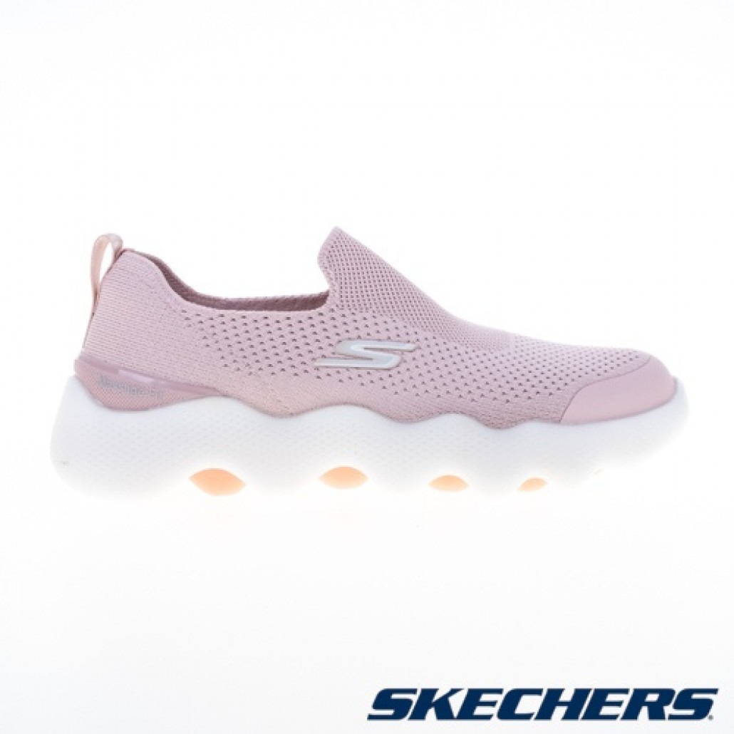 skechers_20220831112805_675248.jpg