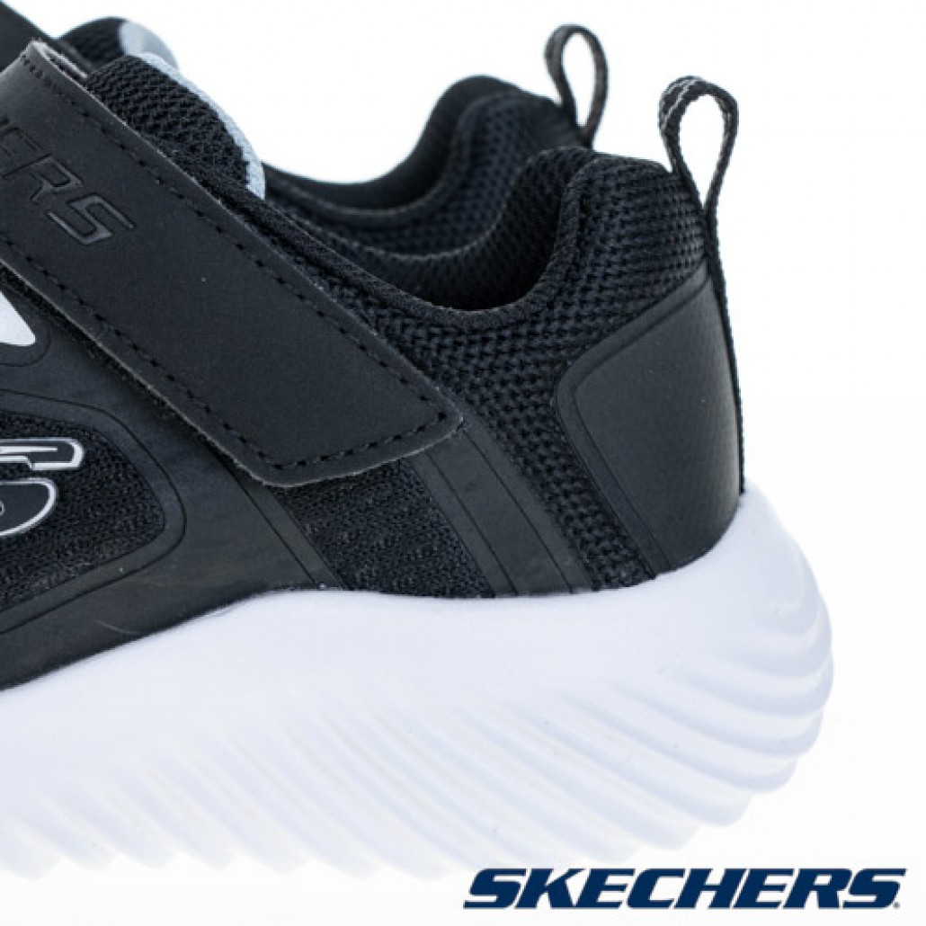 skechers_20220831112936_571686.jpg