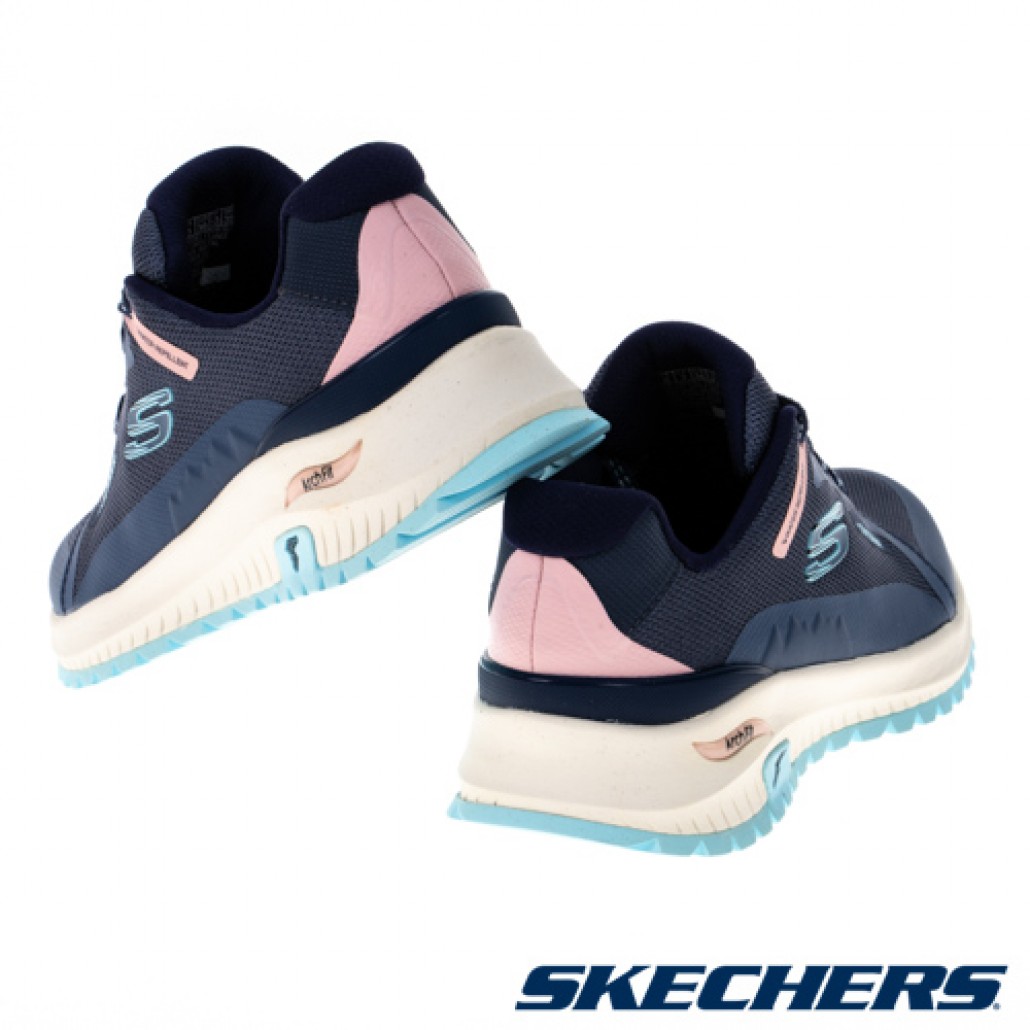 skechers_20221018184607_353704.jpg