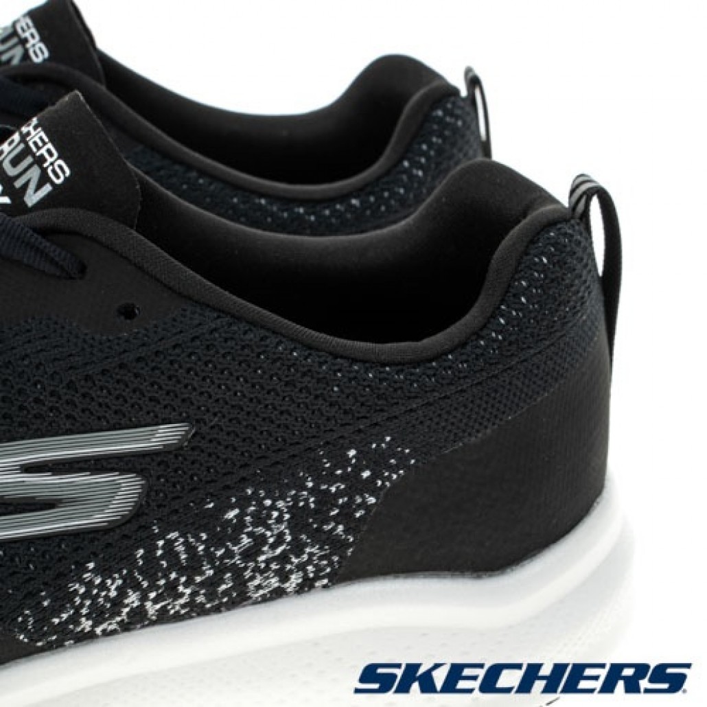 skechers_20221018184707_583819.jpg