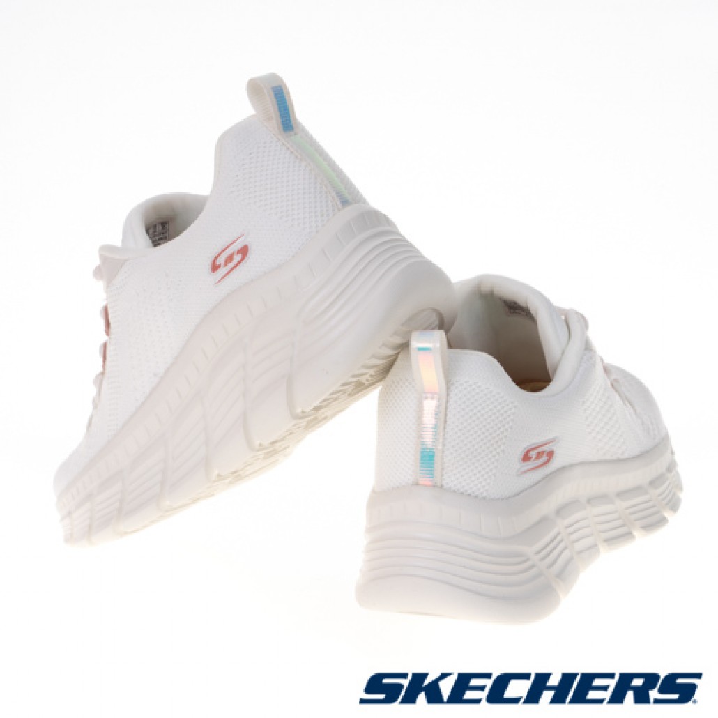 skechers_20221204212144_364722.jpg
