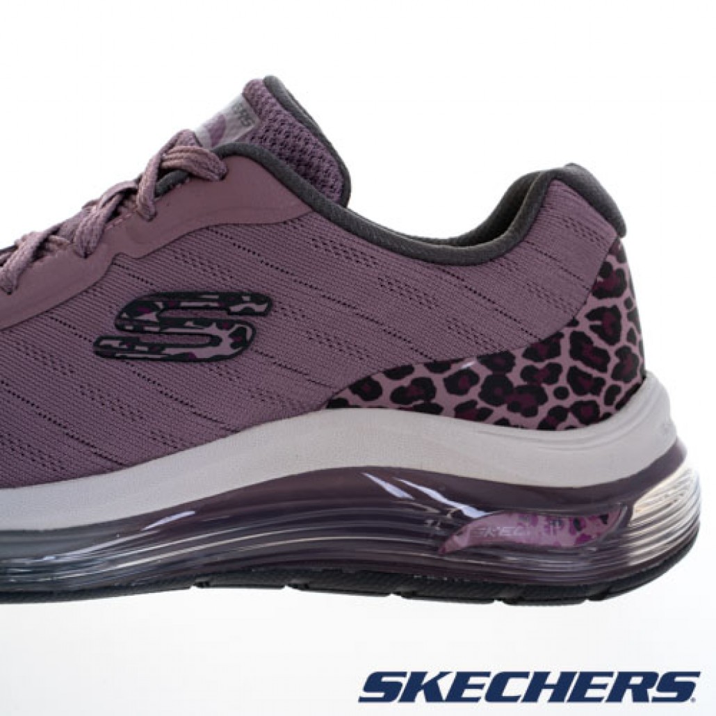 skechers_20221204224113_549911.jpg