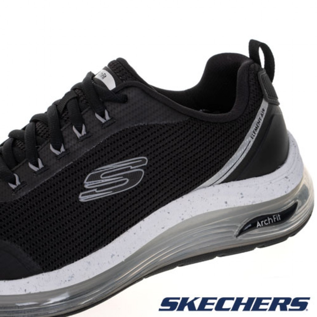 skechers_20221204224140_649507.jpg
